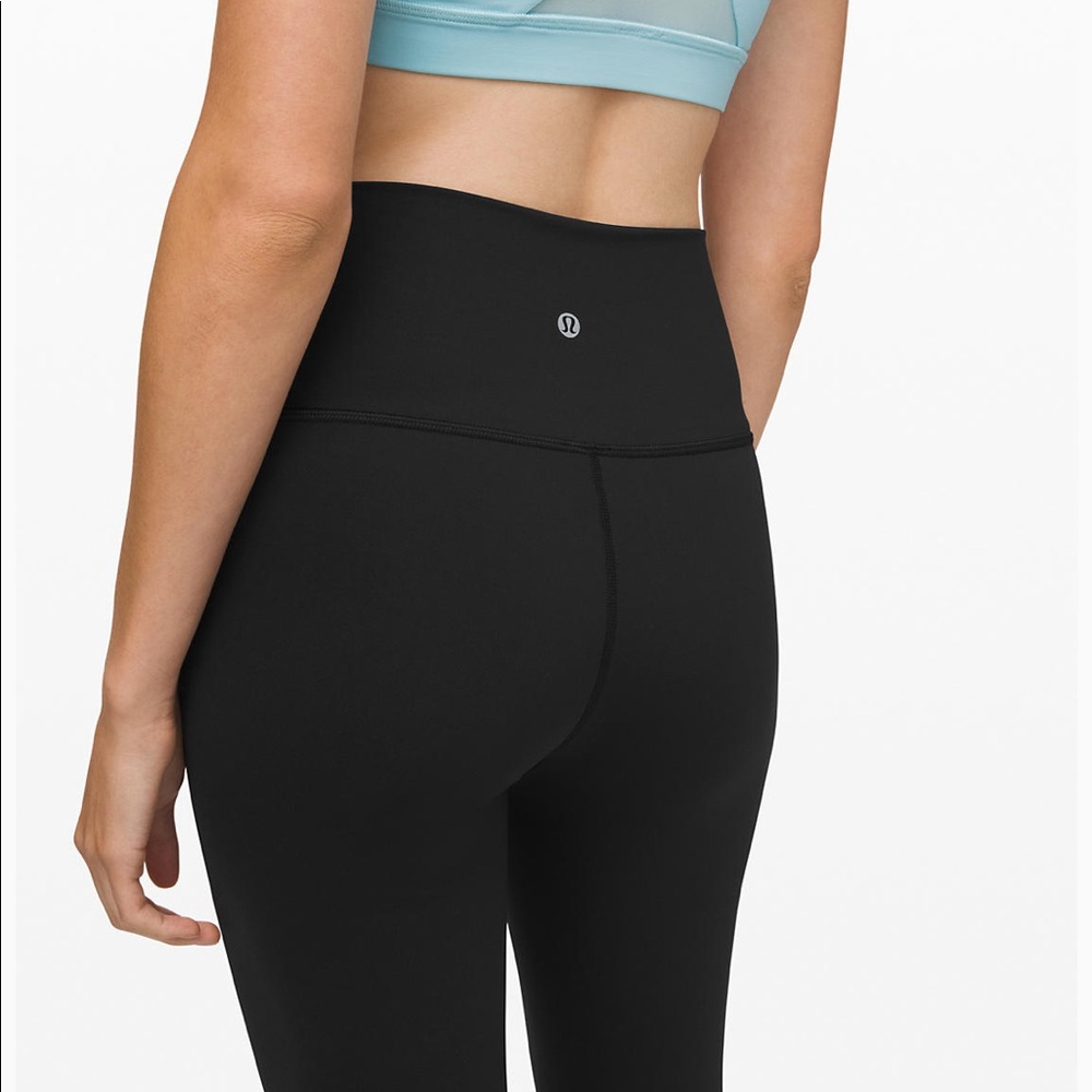 Lululemon Black Wunder Under 25” leggings